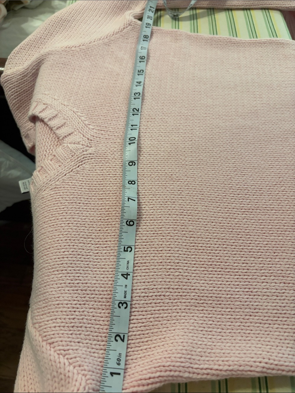 GAP Soft Pink V-Neck Sweater - Picture 5 of 5